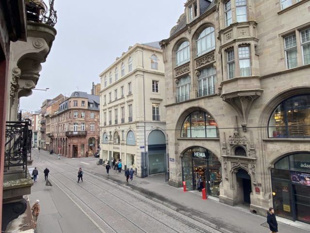 HYPER CENTRE RARE Appartement 2p 79.09m²