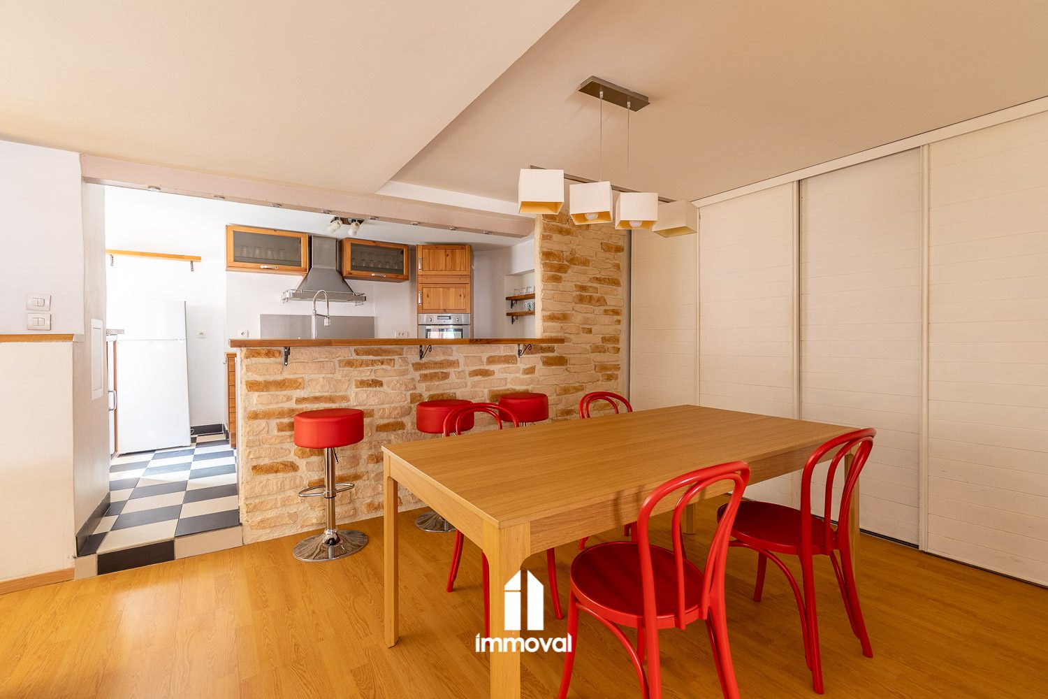 CENTRE VILLE - 3P MEUBLE - 88.46m²