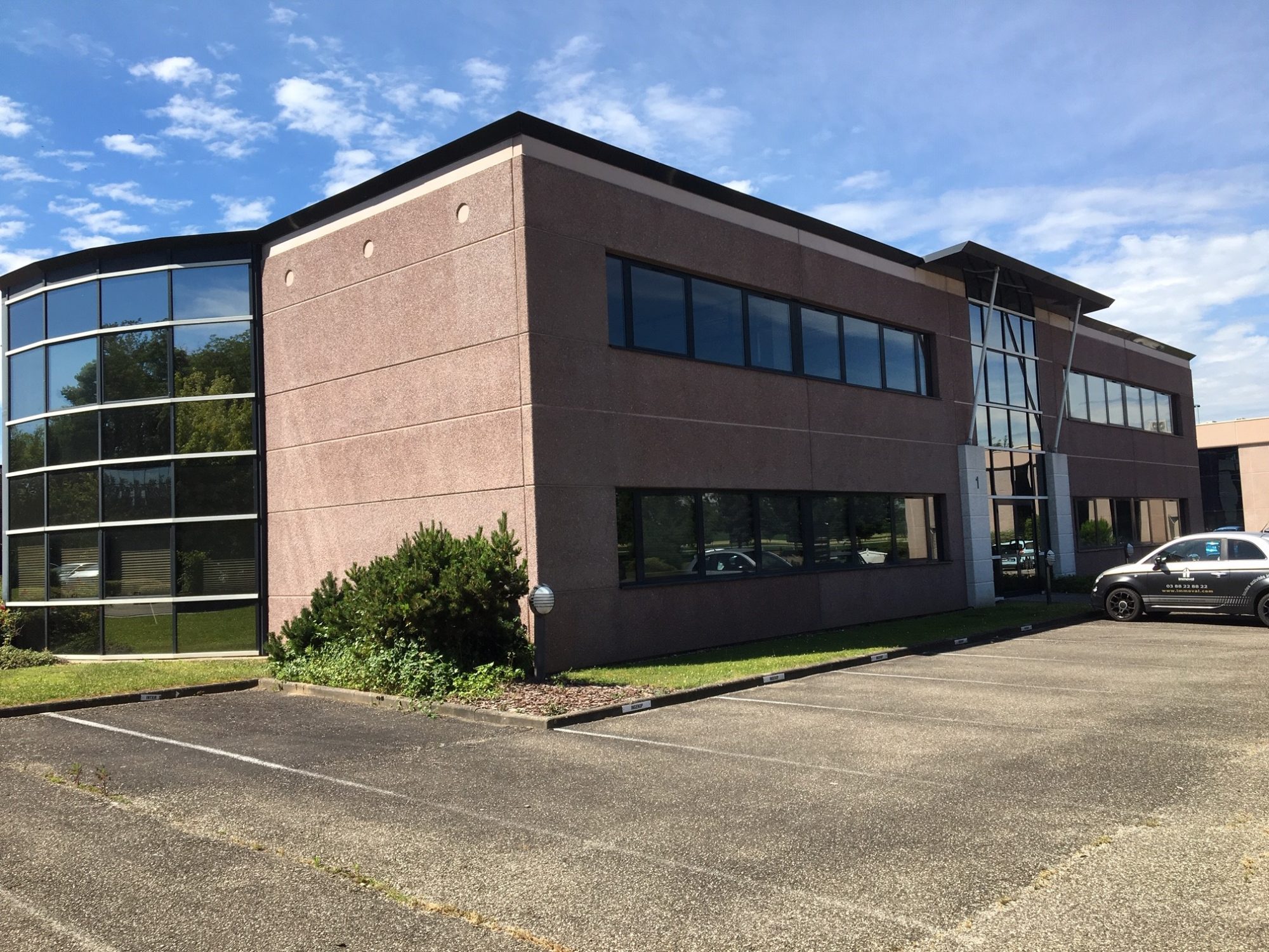 Oberhausbergen - Bureaux rénovés 118 m²