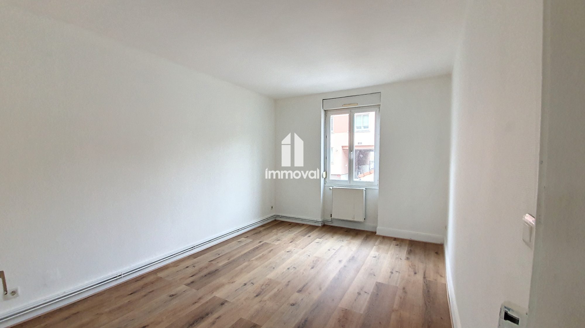 STOCKFELD,  appartement 4 pièces de 86m² au RDC