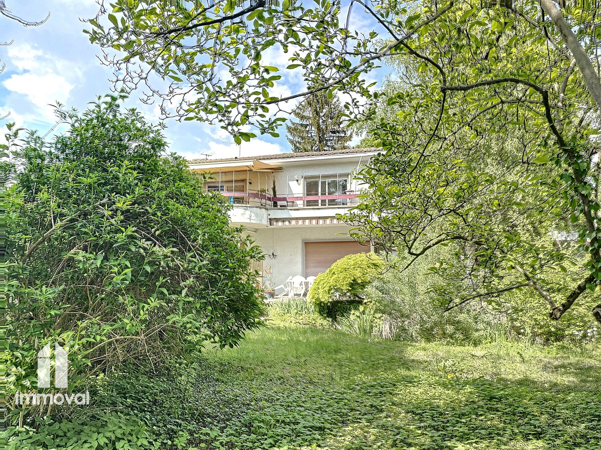 Robertsau RDJ de 173m² avec 8a de jardin piscinable