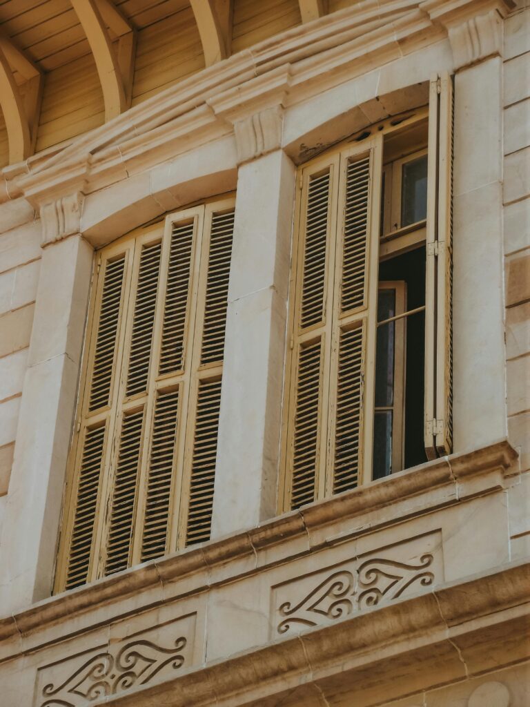 fermer les volets journée chaleur