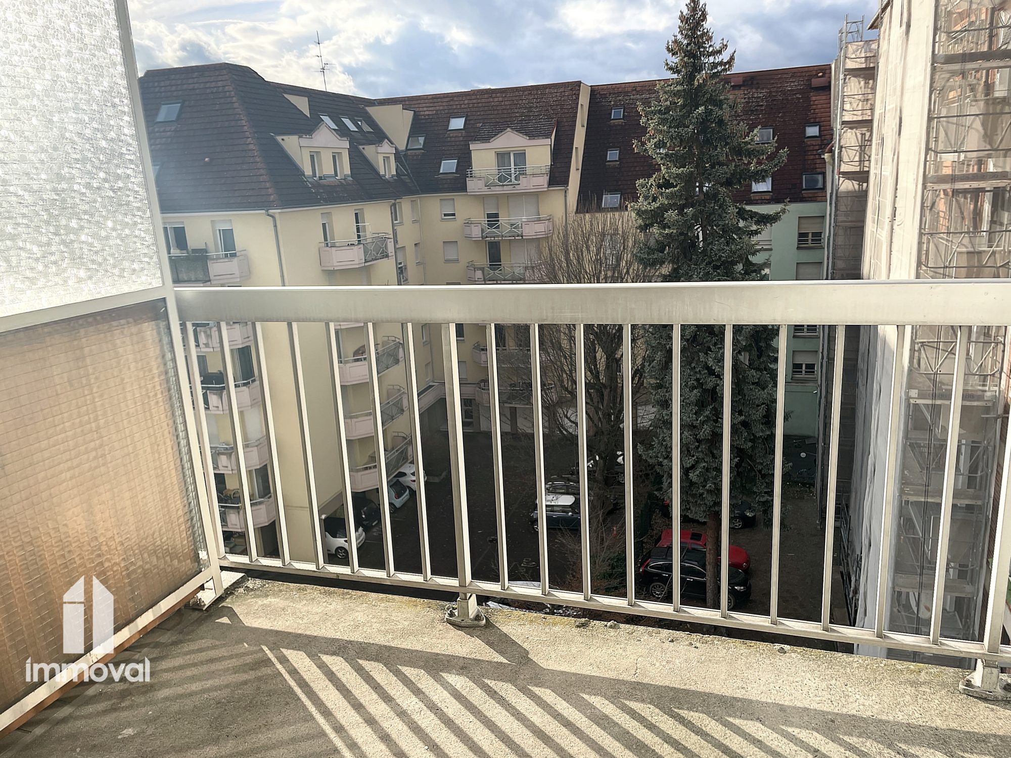 Début Koenigshoffen F3 de 73m² avec balcon