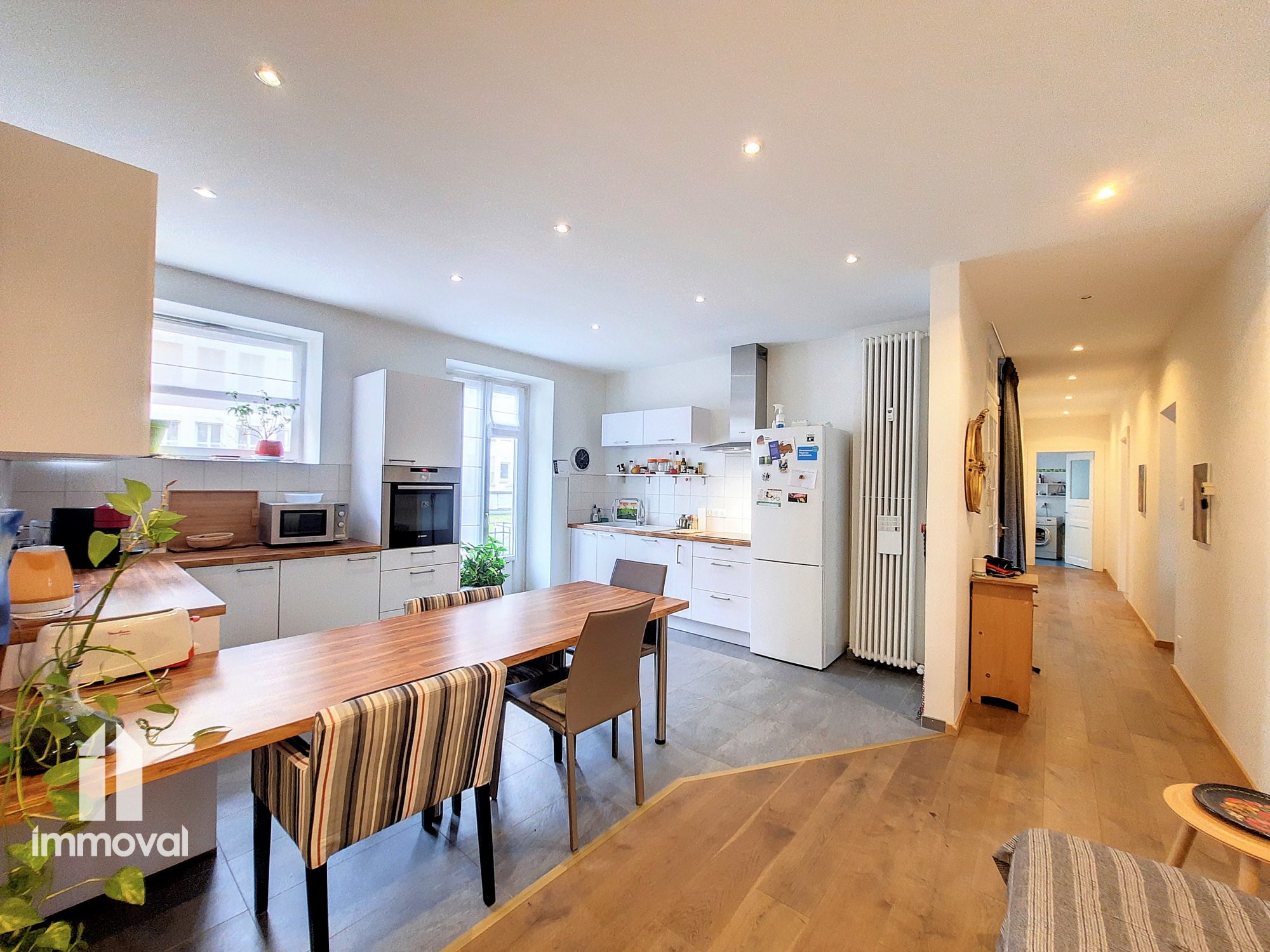 Krutenau/Bourse - 4P 121 m² 1er étage avec balcon