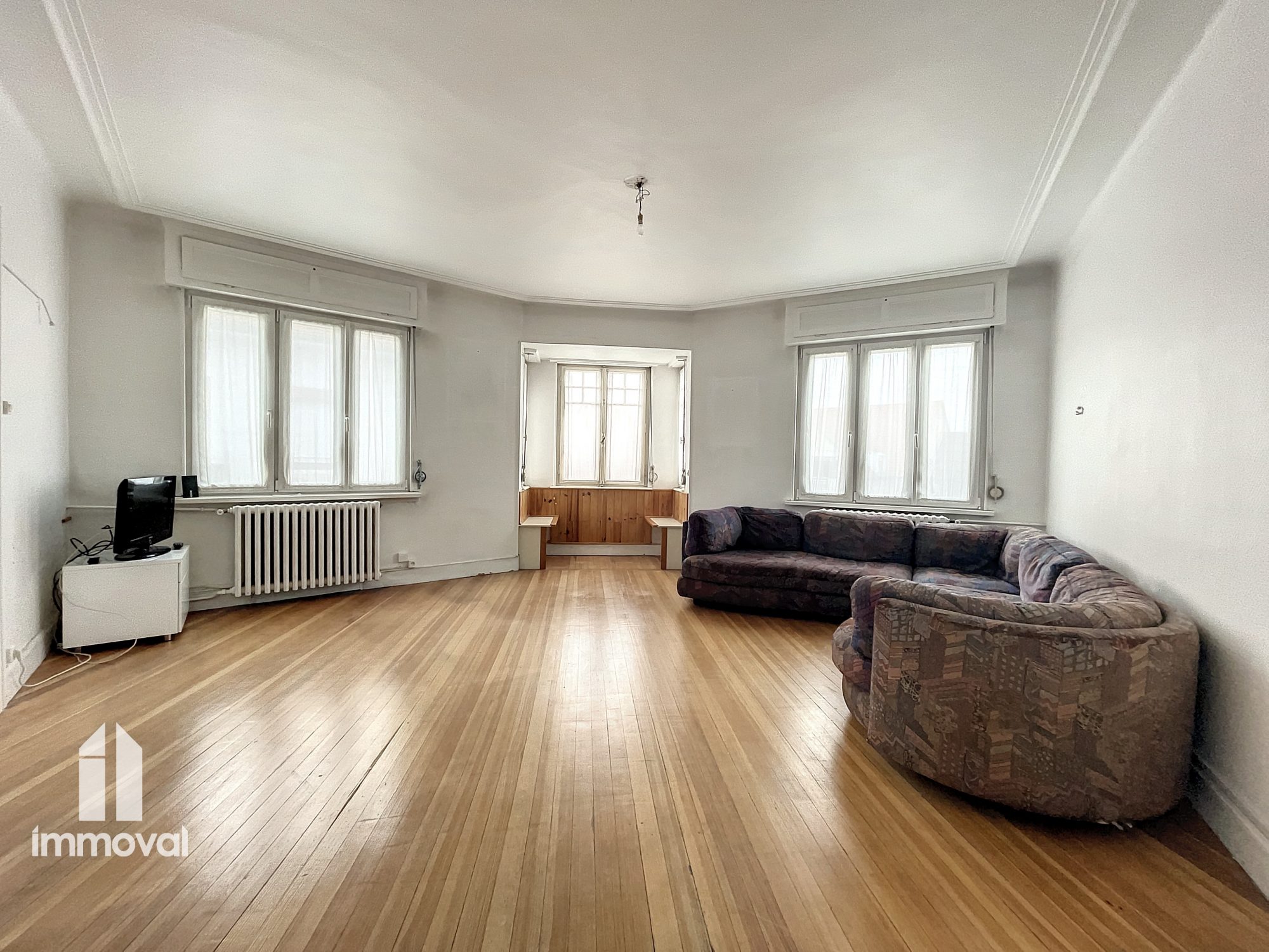 3 pièces 93m² à rénover