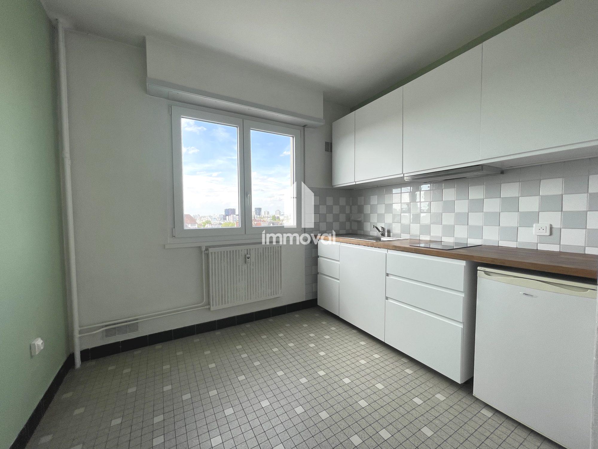 NEUDORF - Spacieux F1 35.52m² au 8e étage