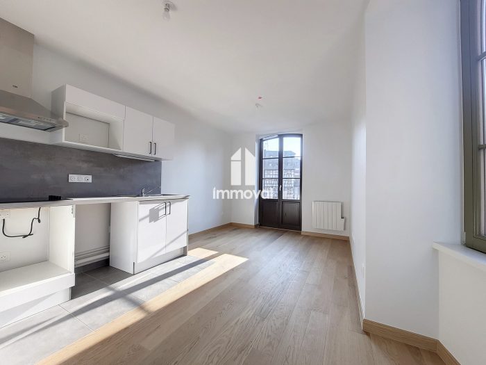PETITE-FRANCE - T1-2 - 29.97 m² - Neuf balcon vue sur l'Ill