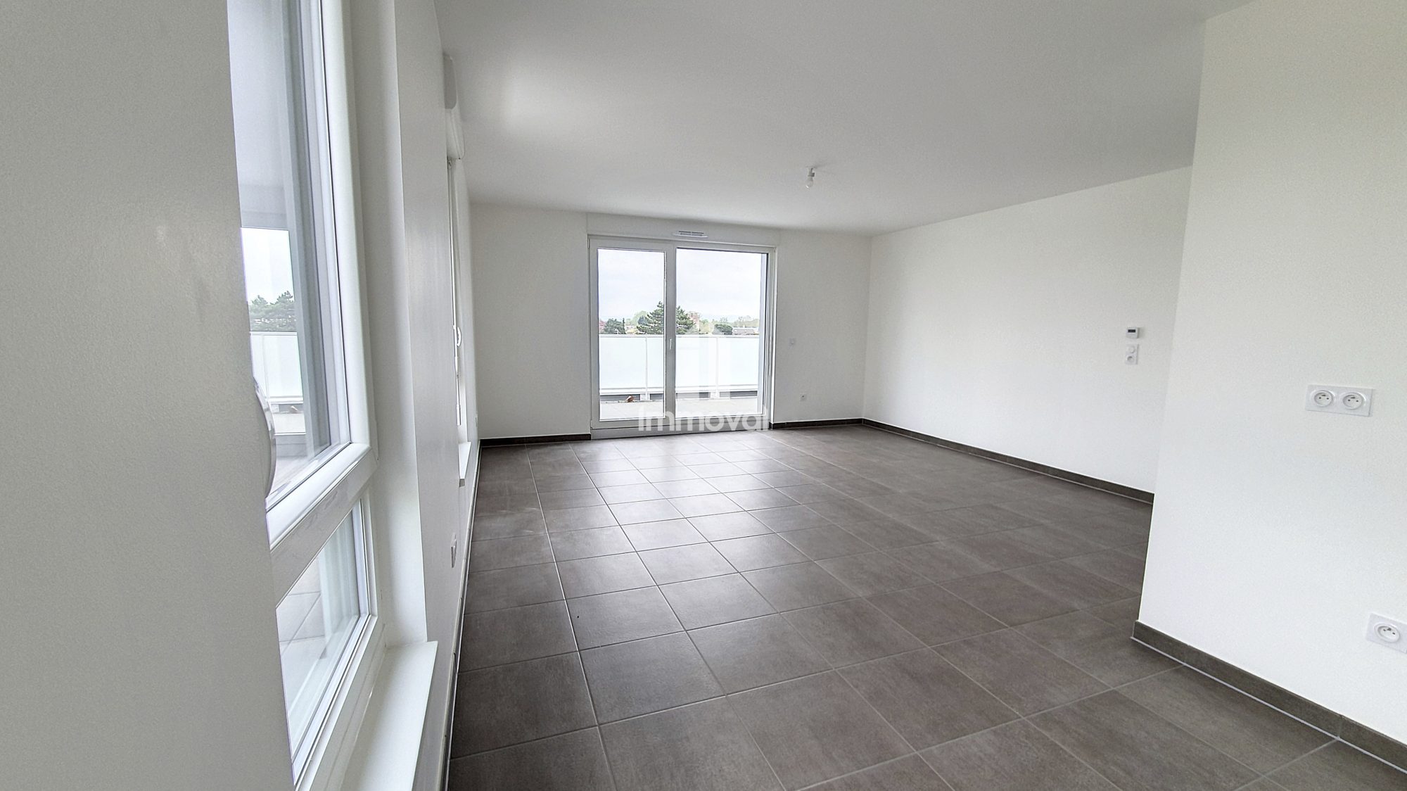 ILLKIRCH 4 PIECES NEUF AVEC TERRASSE ET PARKING