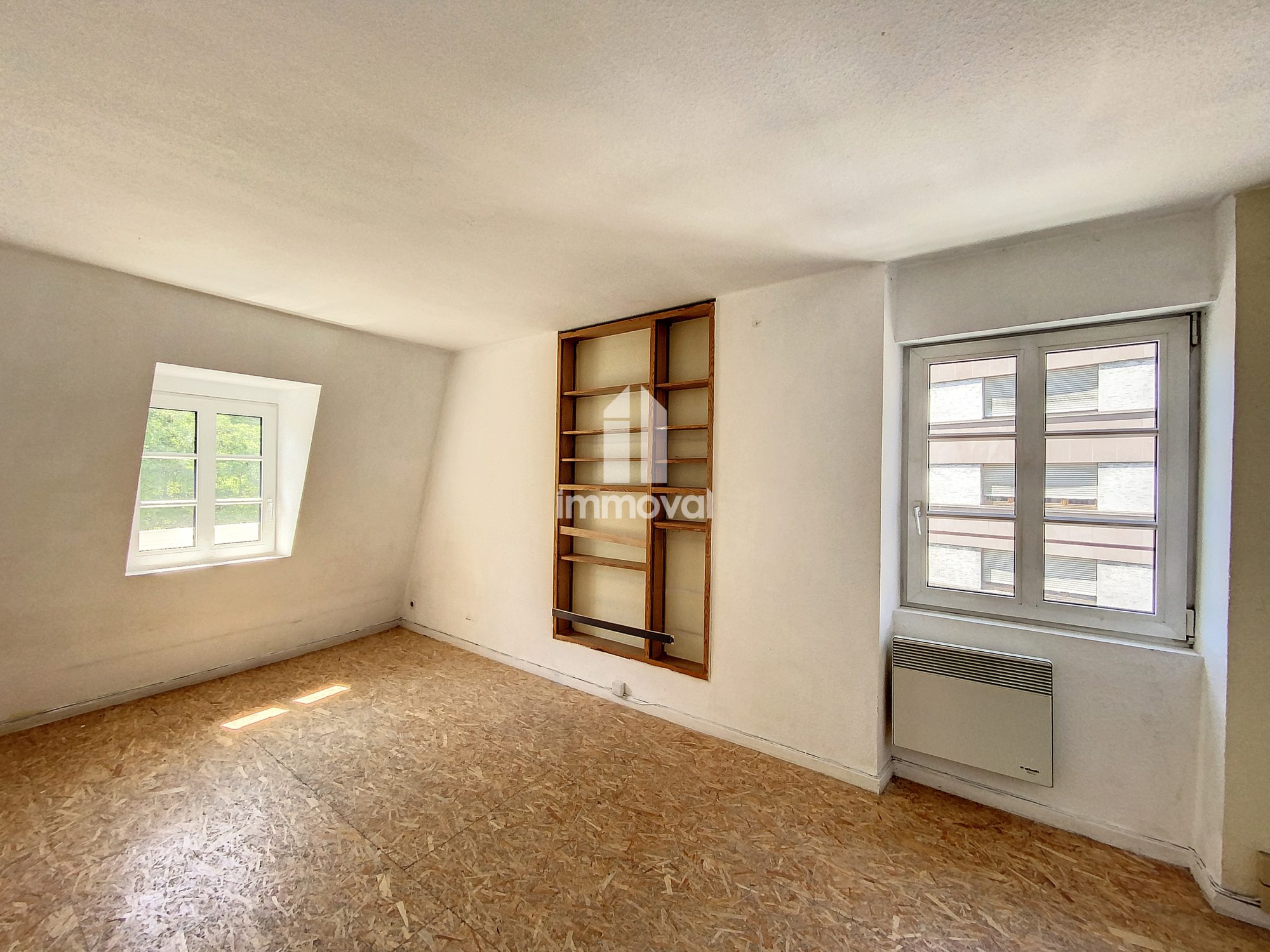 KRUTENAU Appartement 2/3P de 59m² à rénover