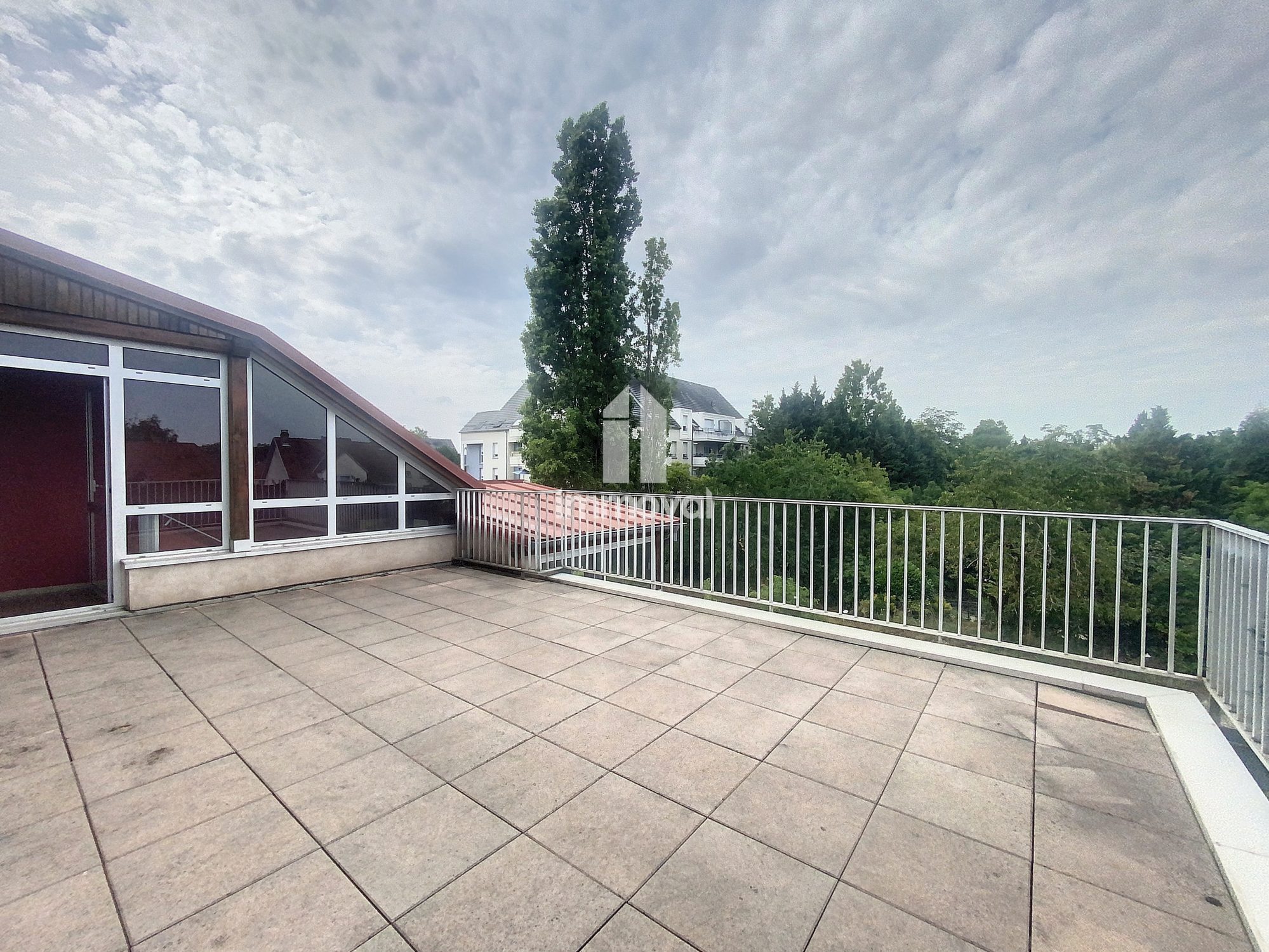 ECKBOLSHEIM Appartement 6/7P triplex de 173.20m² - 202m² sol