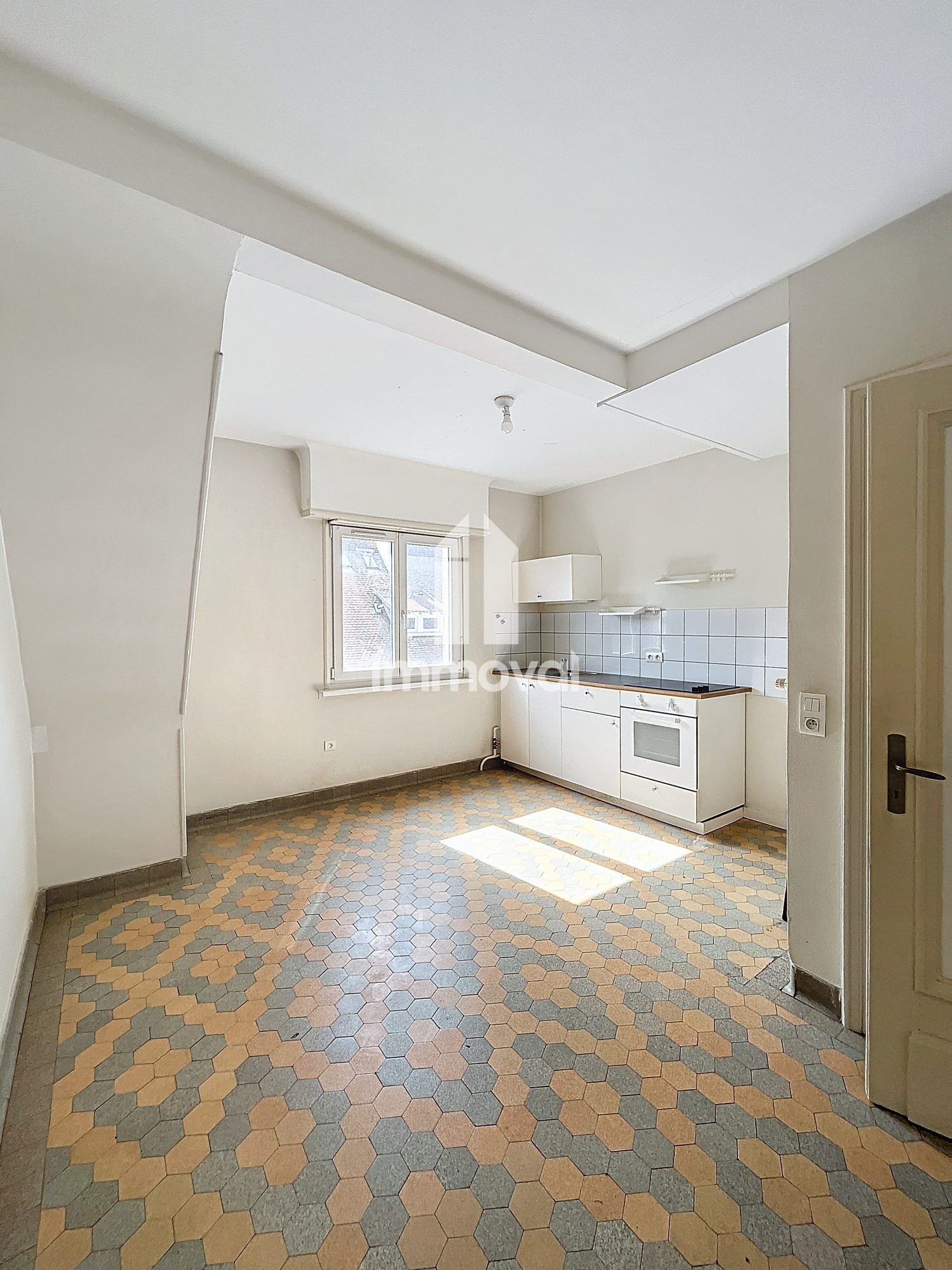 GARE Appartement 2P de 56m² 5ème étage
