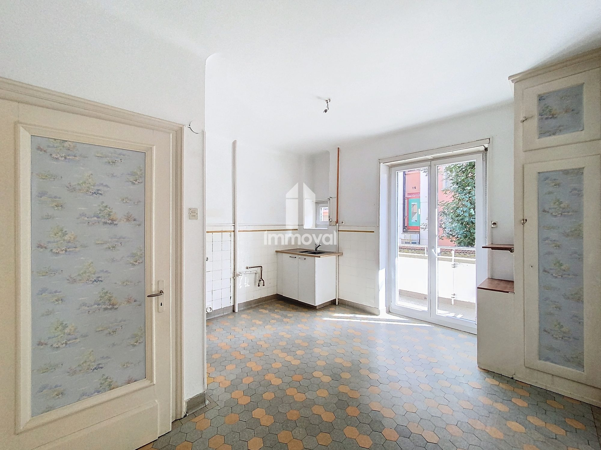 GARE Appartement 2P de 59.80m² 1er étage