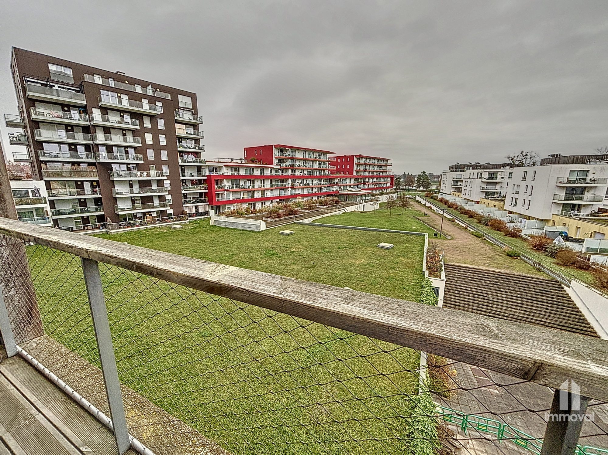 DEUX RIVES - STUDIO -  21.78M²