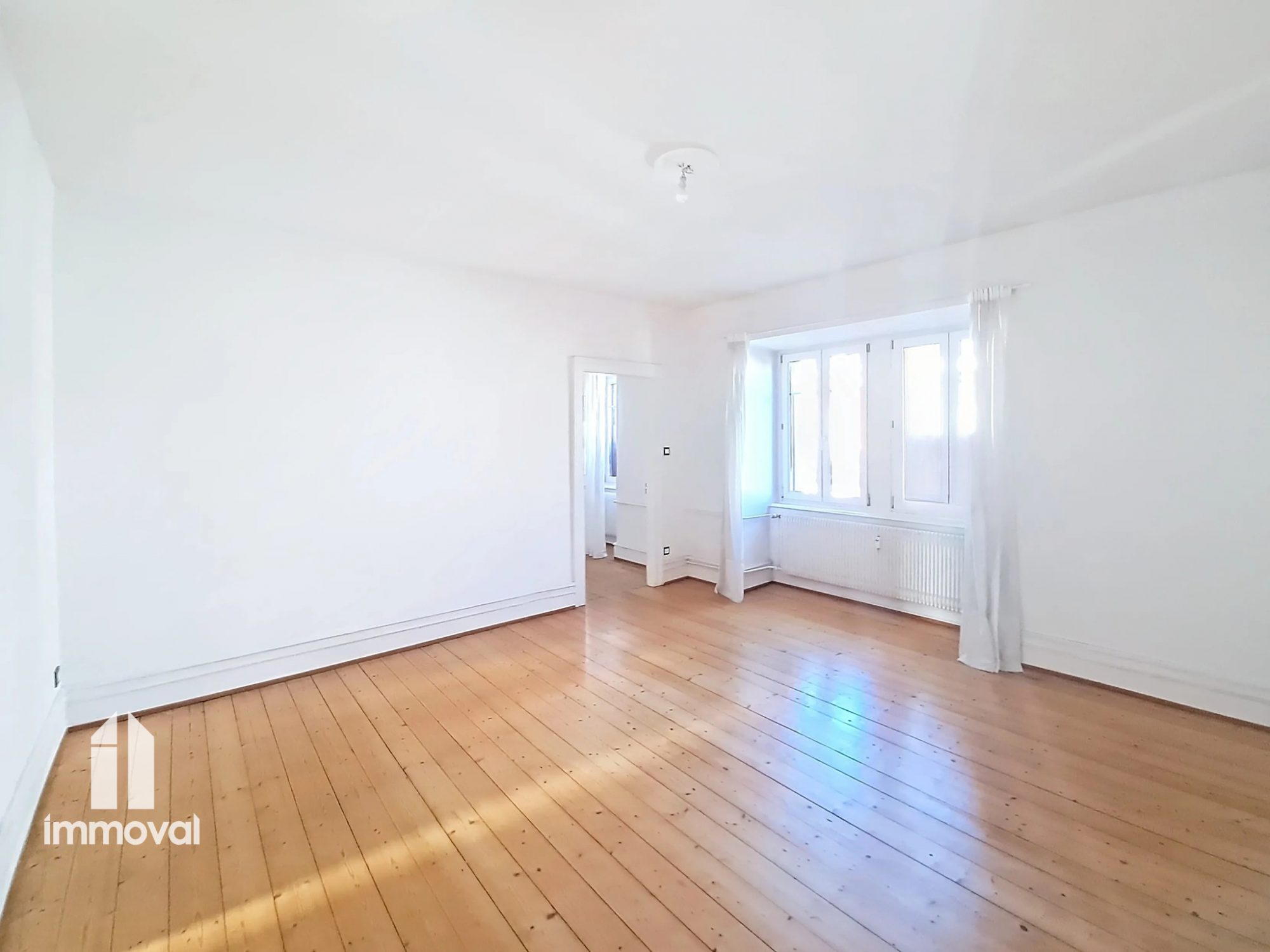 NEUSTADT/TRIBUNAL - T4 - 104 M²