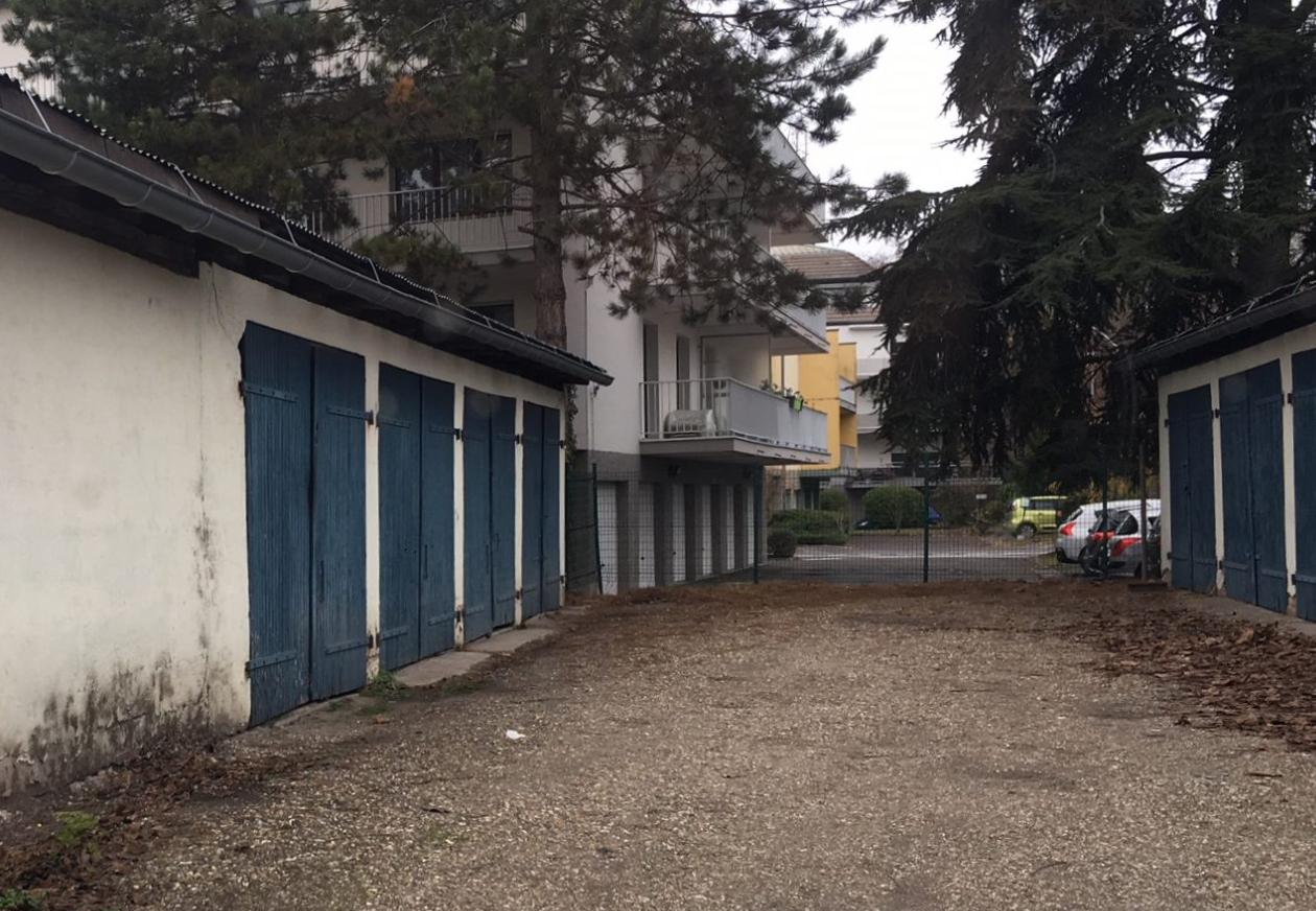 LINGOLSHEIM - Garage fermé à louer
