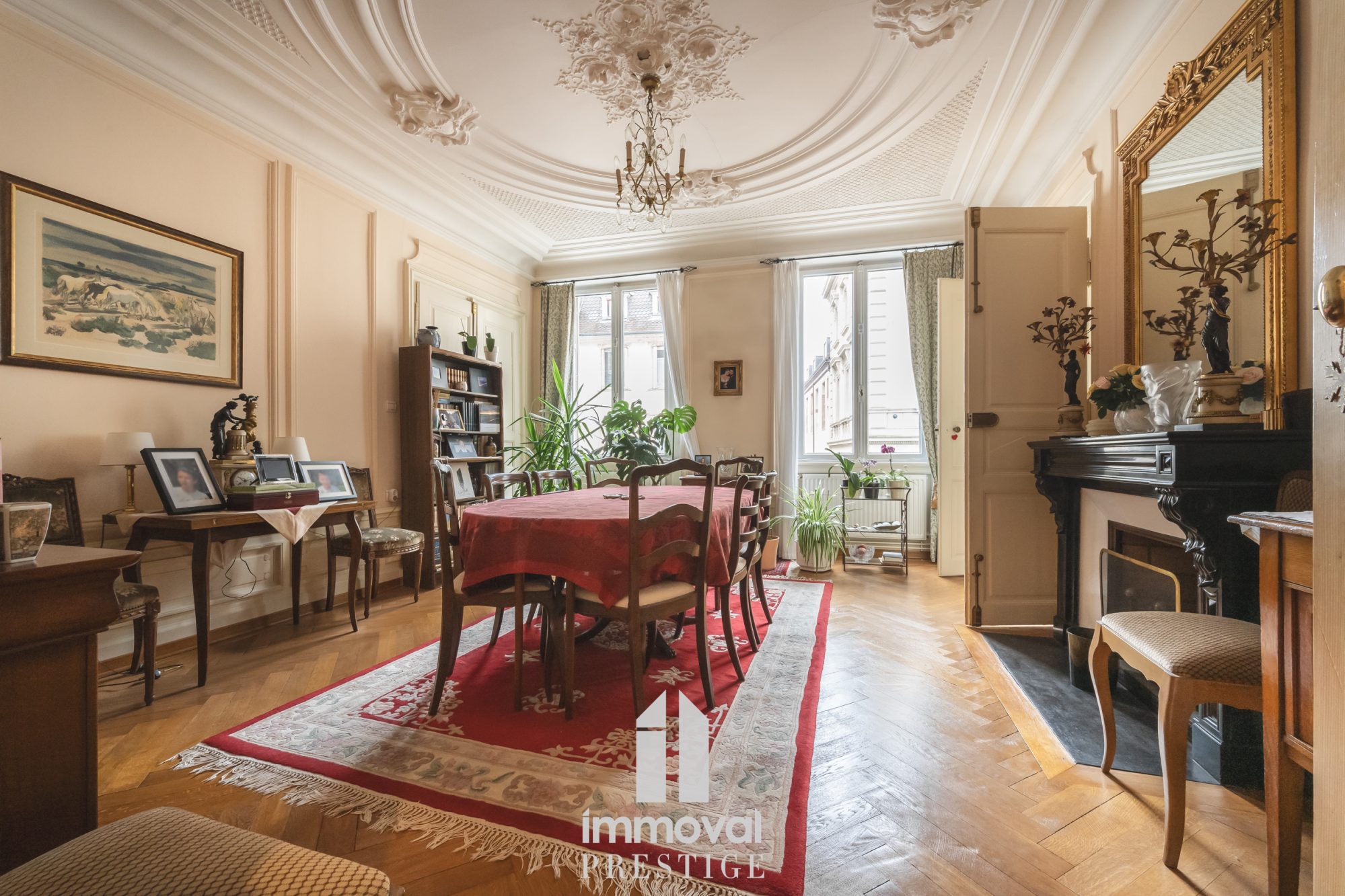 CENTRE VILLE - T6 - 238M²