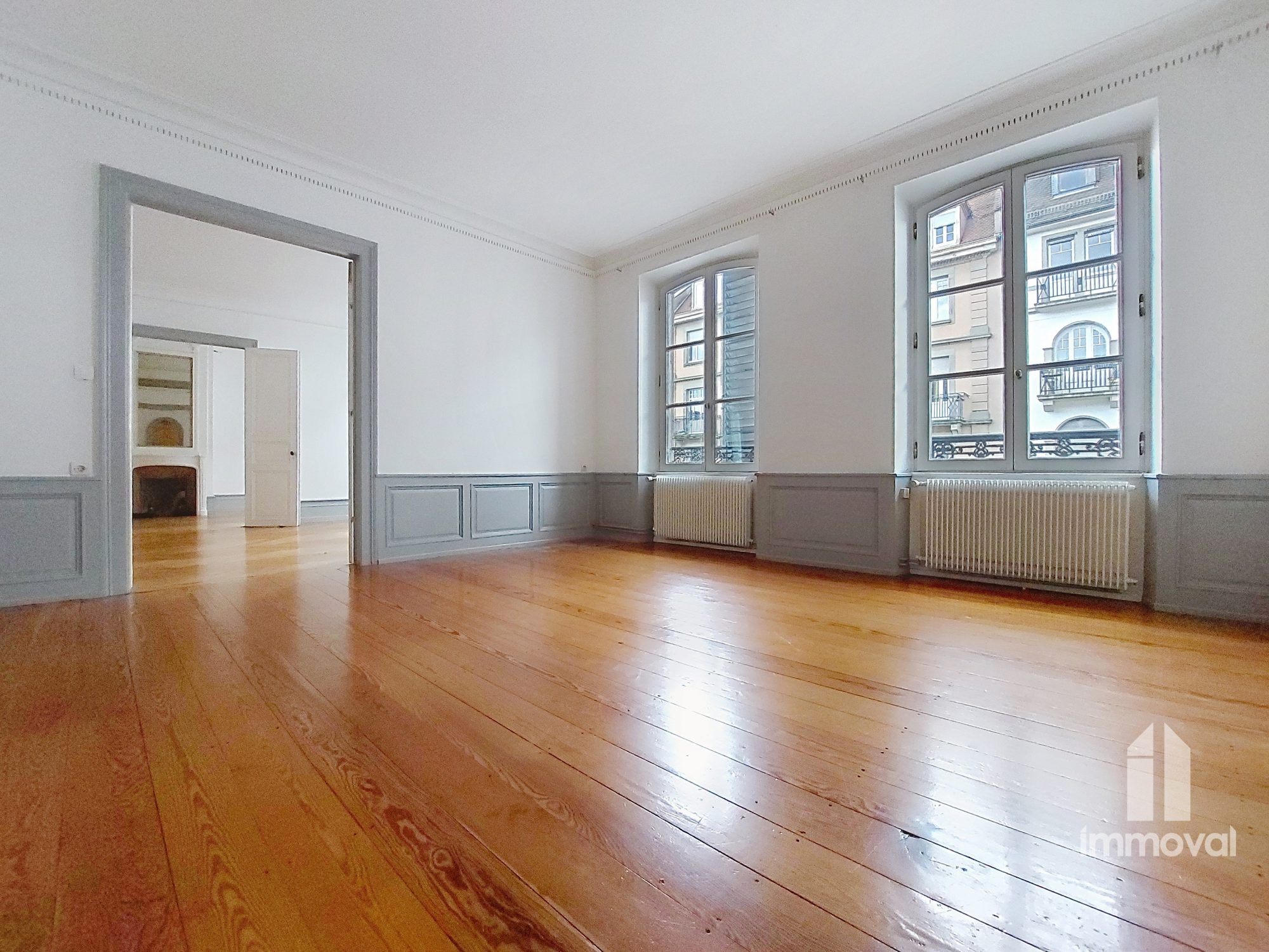 KRUTENAU - T4/5 -113 M²