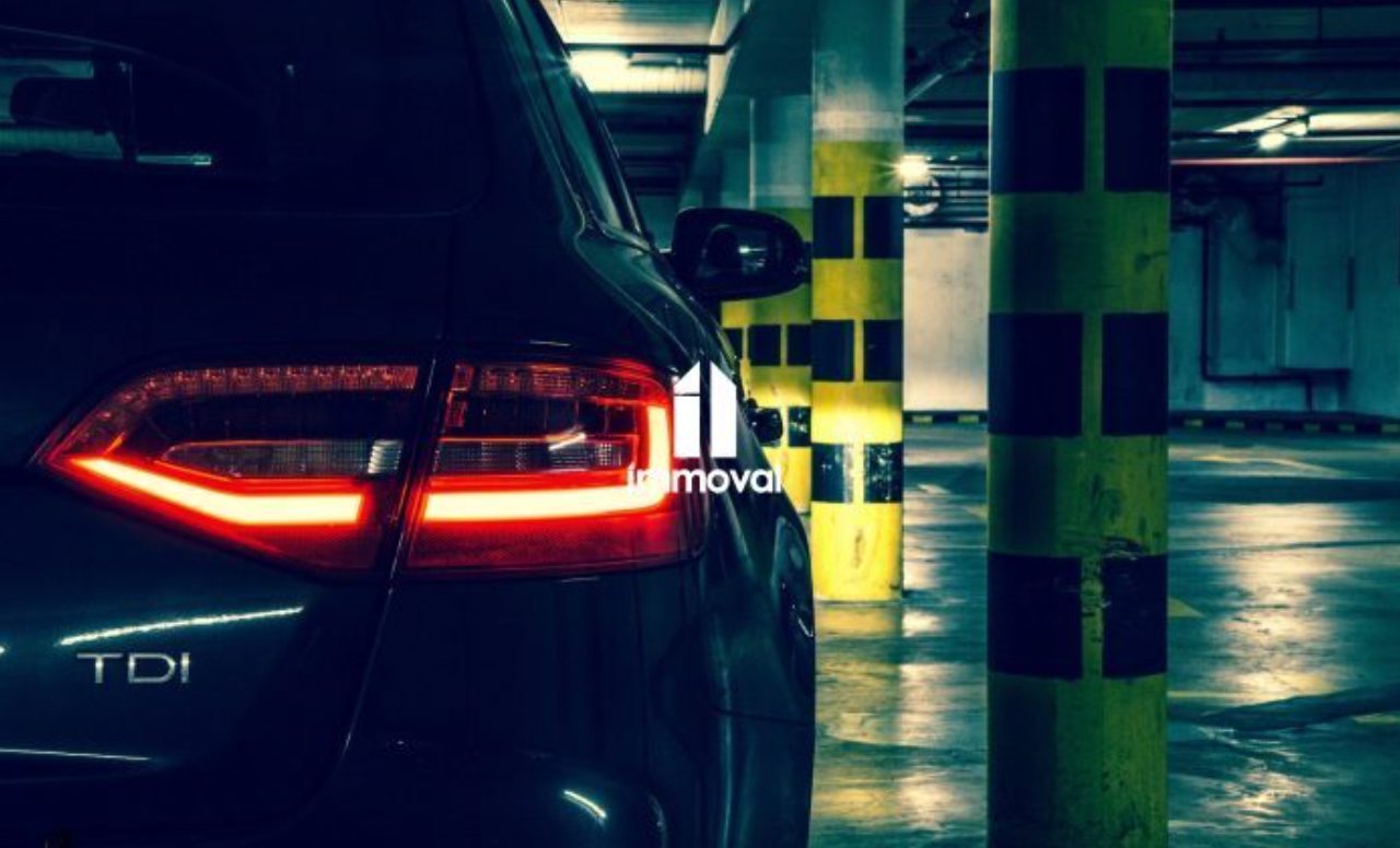 GARAGE - NEUDORF