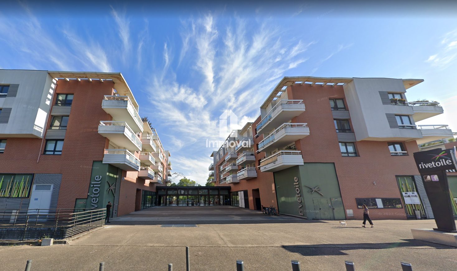 RIVETOILE - 3 pces meublé terrasse et parking