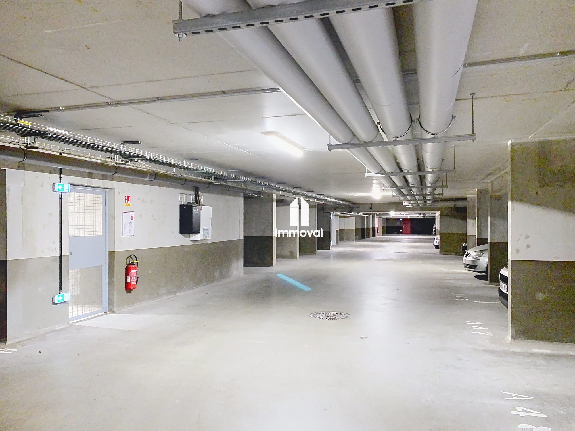 STATIONNEMENT DOUBLE PARC HURON