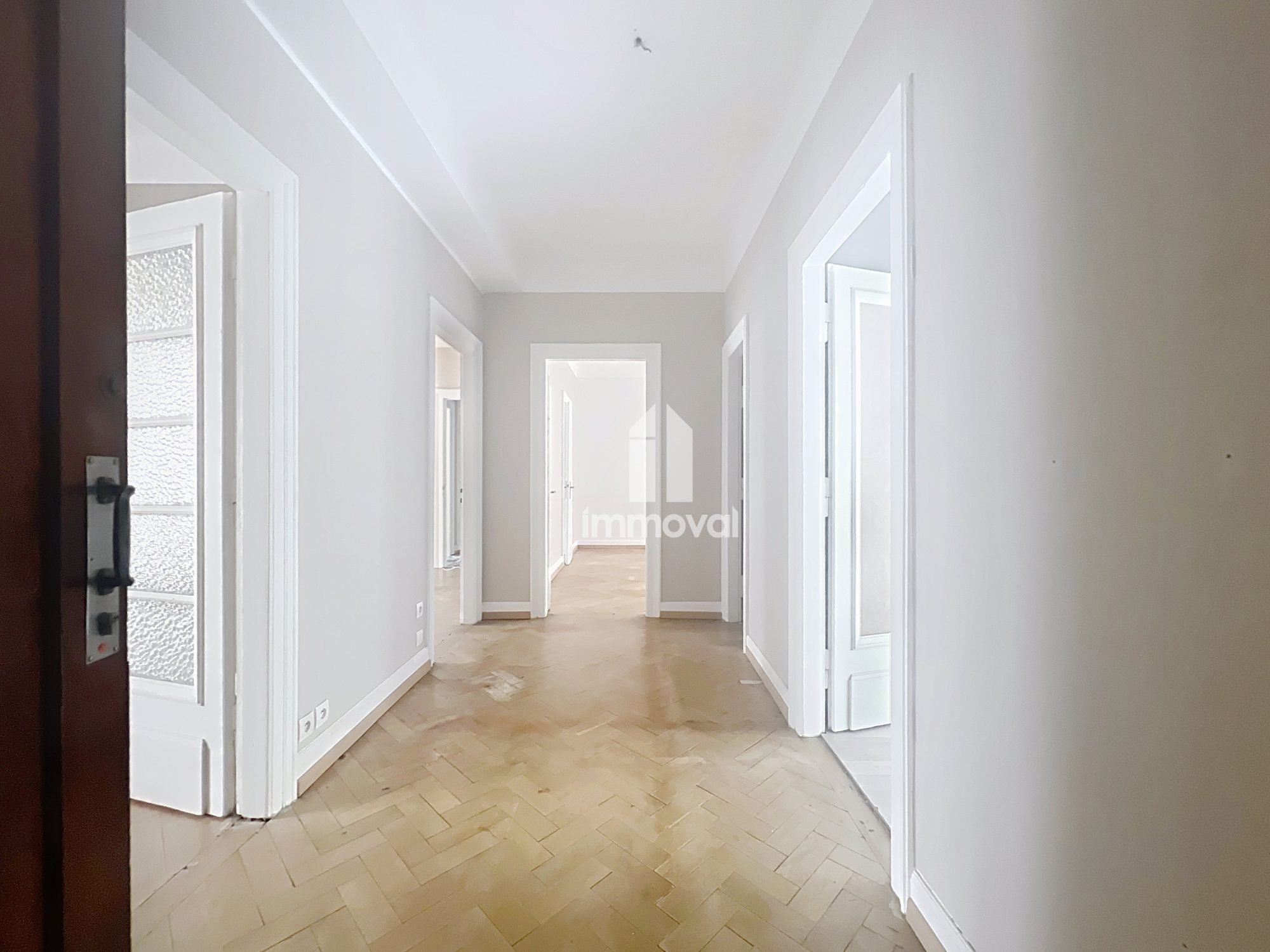GARE, appartement 3 pièces de 81.61 m²