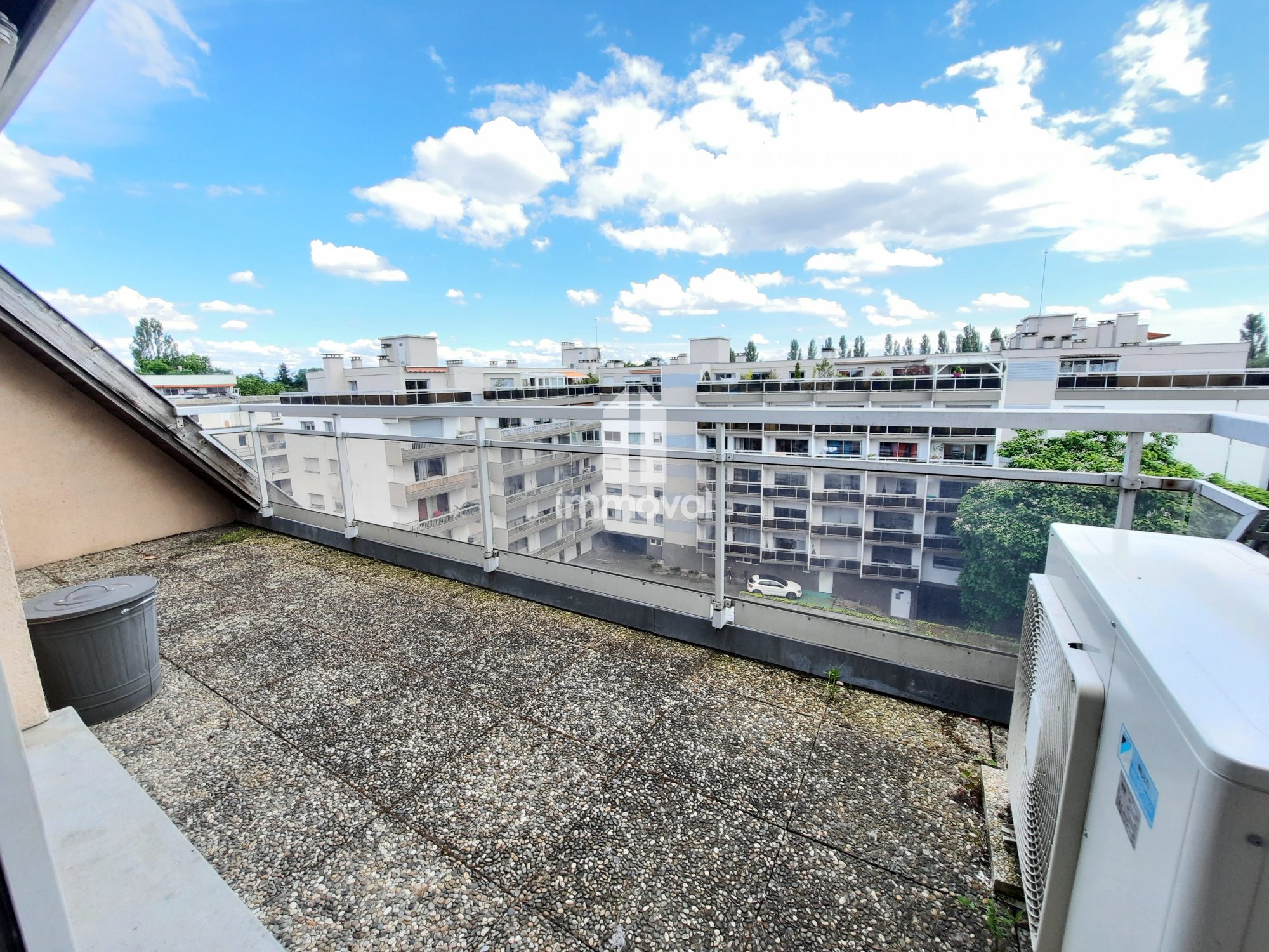 KOENIGSHOFFEN - T3 de 77.87m² avec terrasse, garage et cave