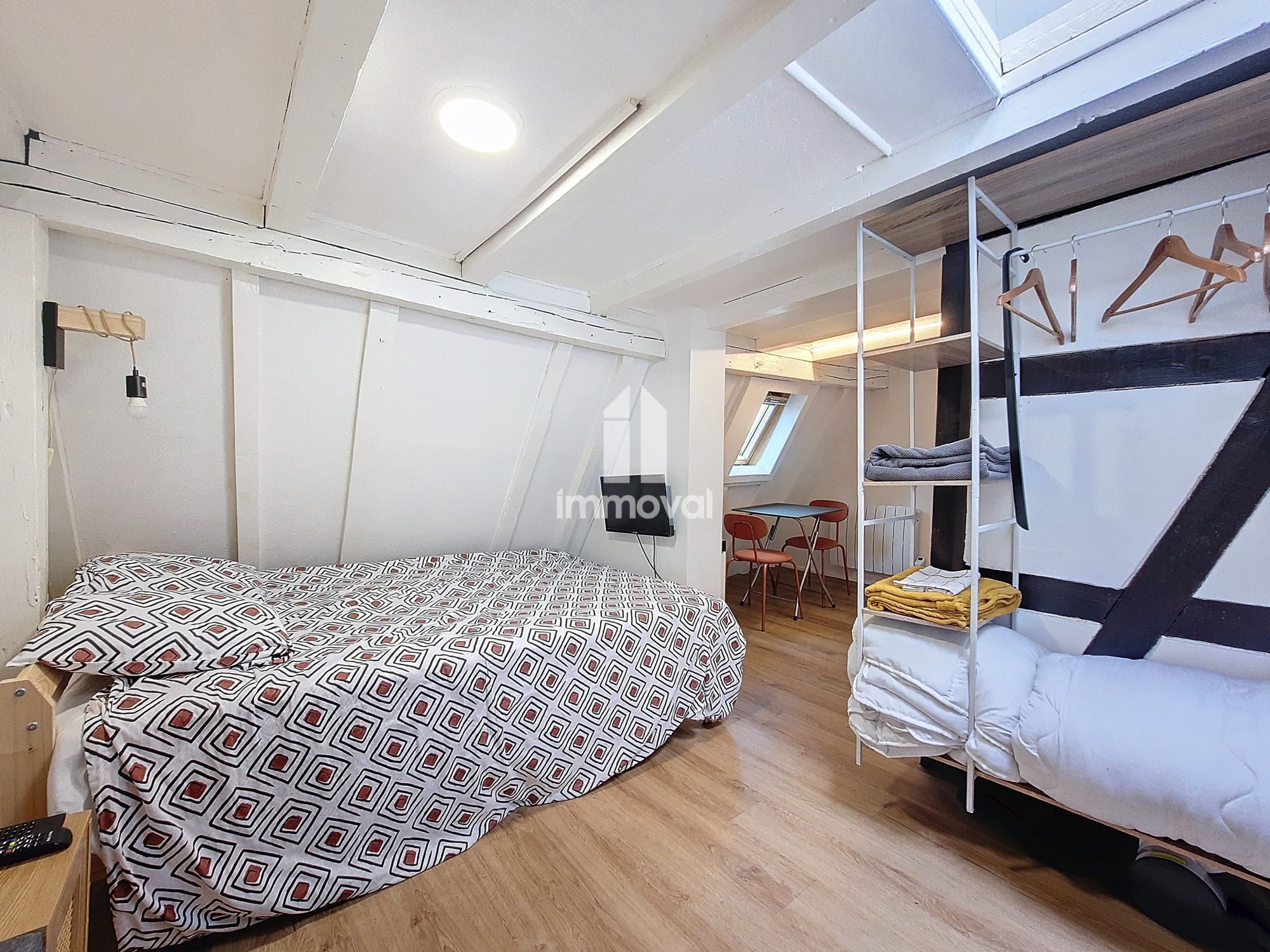 PETITE FRANCE - STUDIO MEUBLE - 17.47m²