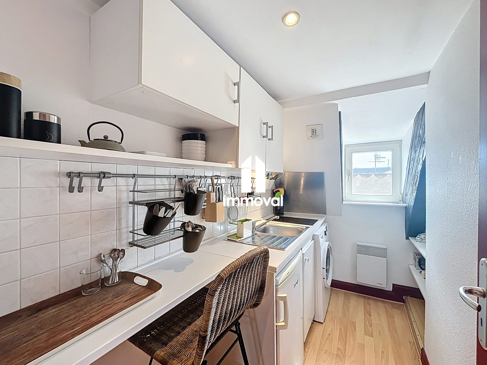 HYPER CENTRE - 3P MEUBLE -  67.19m² au sol et 49.17m²  habitab