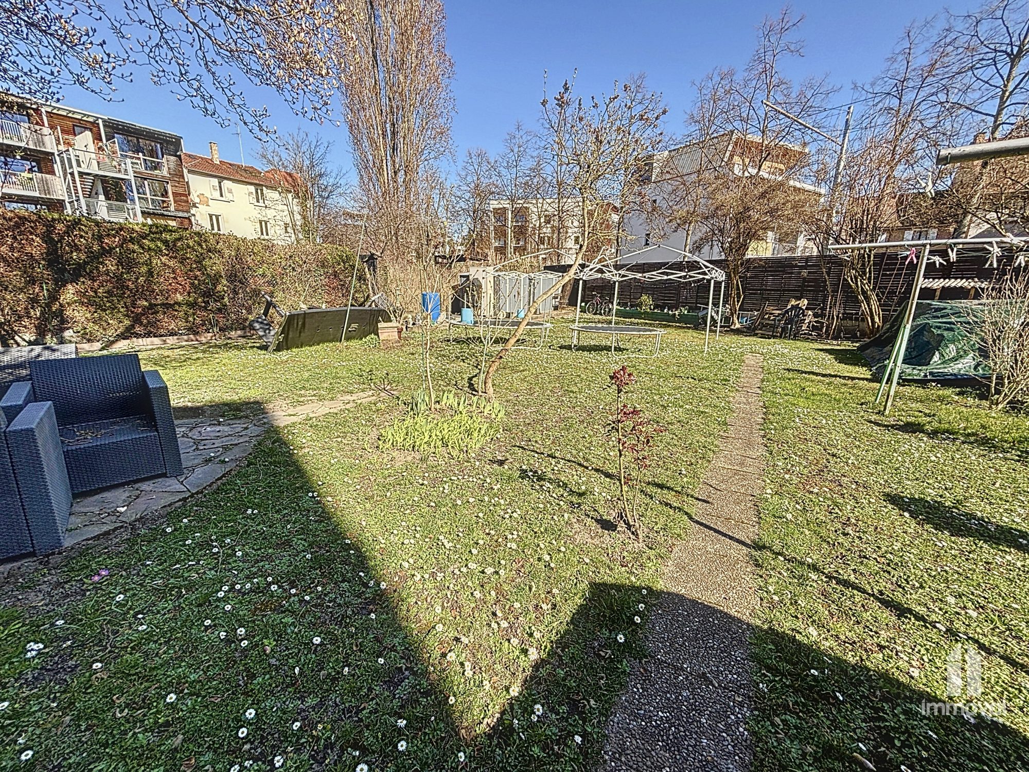 Neudorf T4 97.50m2+ jardin commun 3 ares