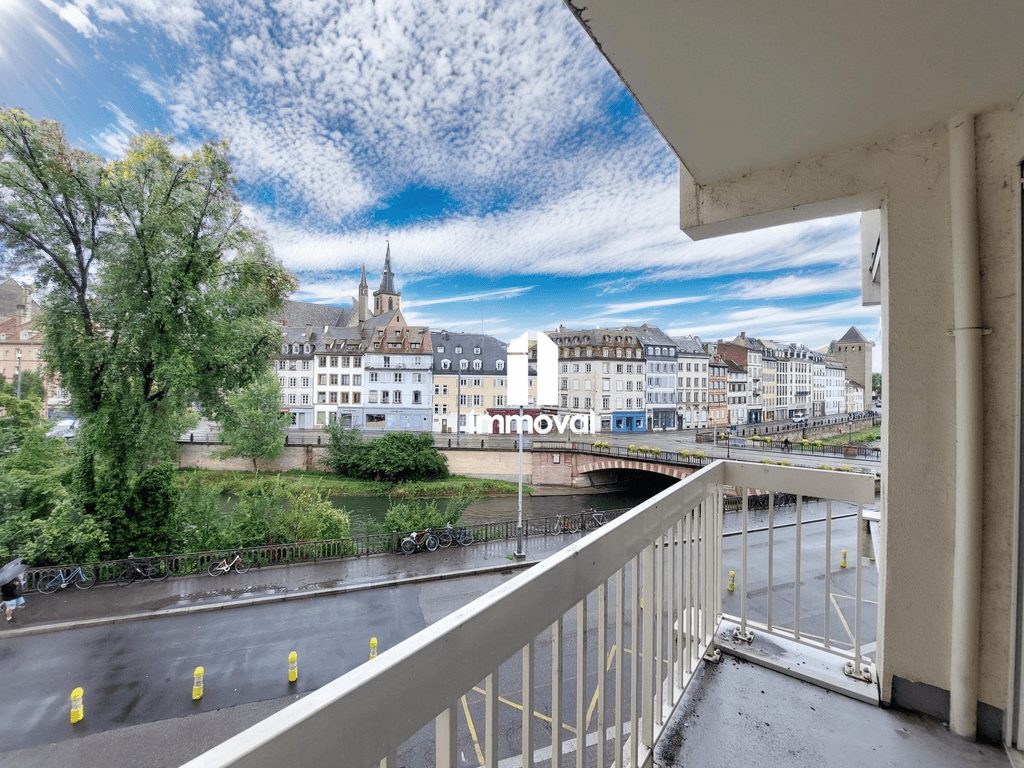 GARE/CENTRE - 2P - 66.49m²