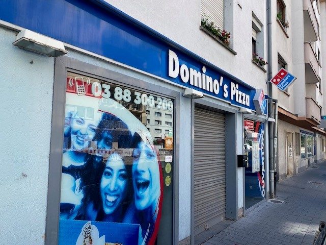 Local commercial à vendre de 216 m²