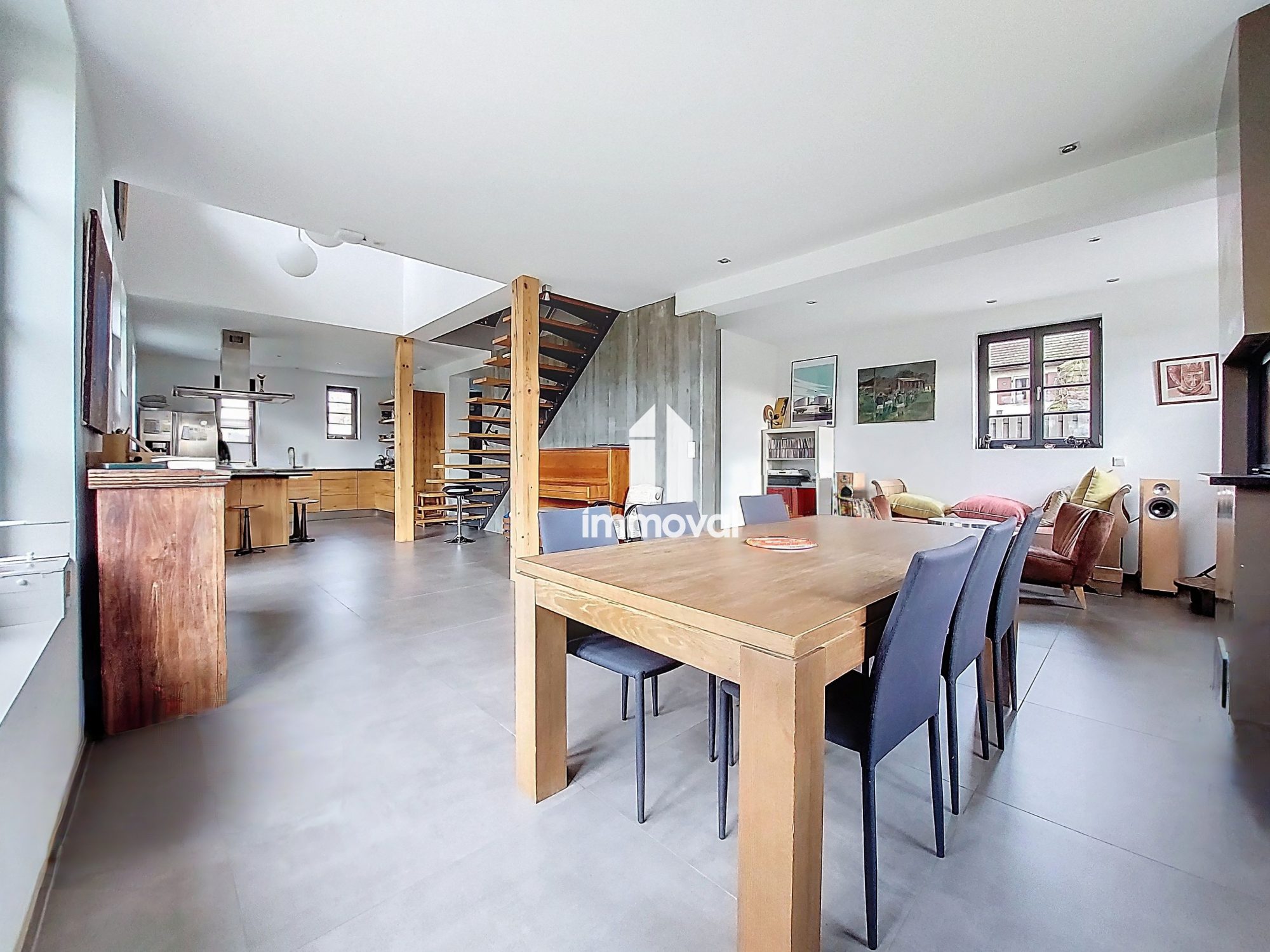 ROBERTSAU - MAISON RECENTE - 267.57m²