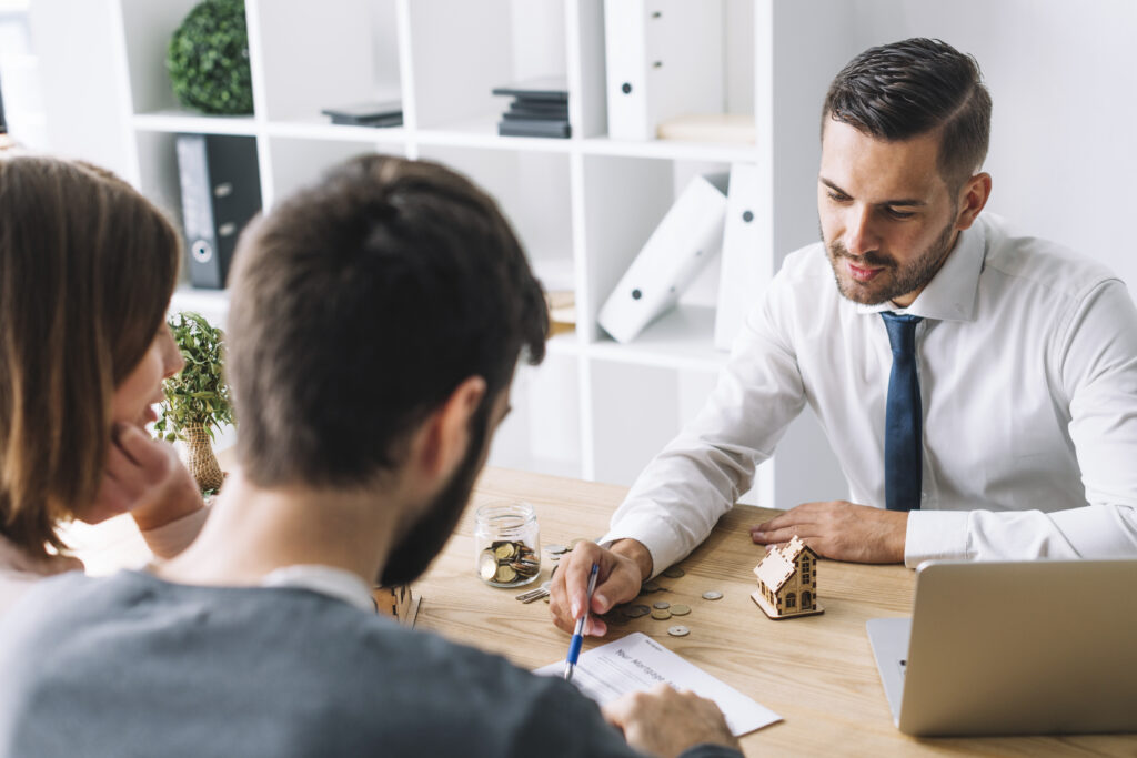 agent immobilier conseille couple