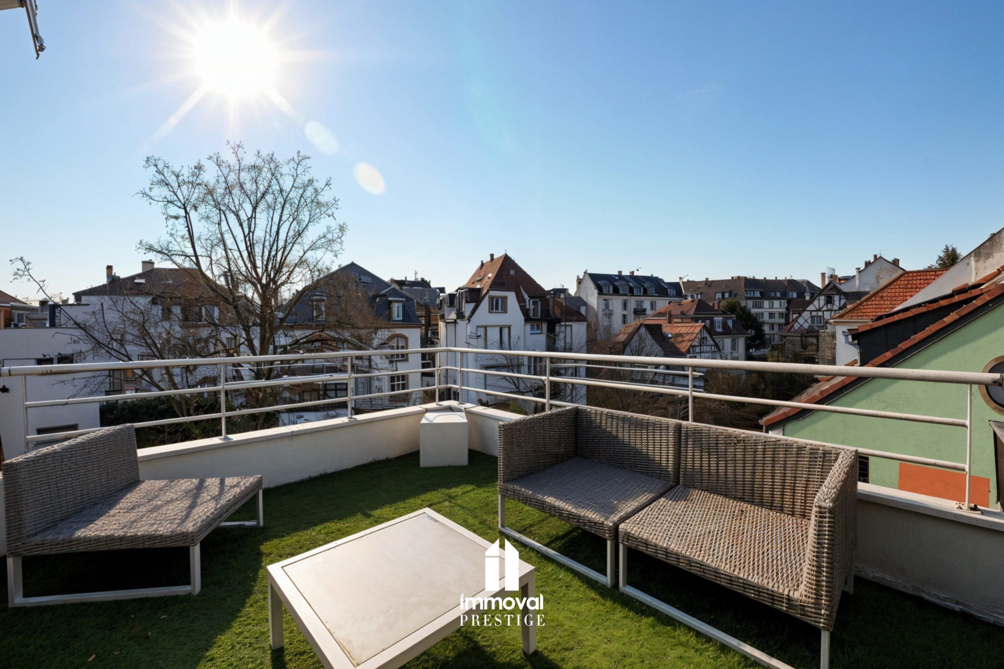 ORANGERIE-APPARTEMENT 132m2 (209m2 au sol)