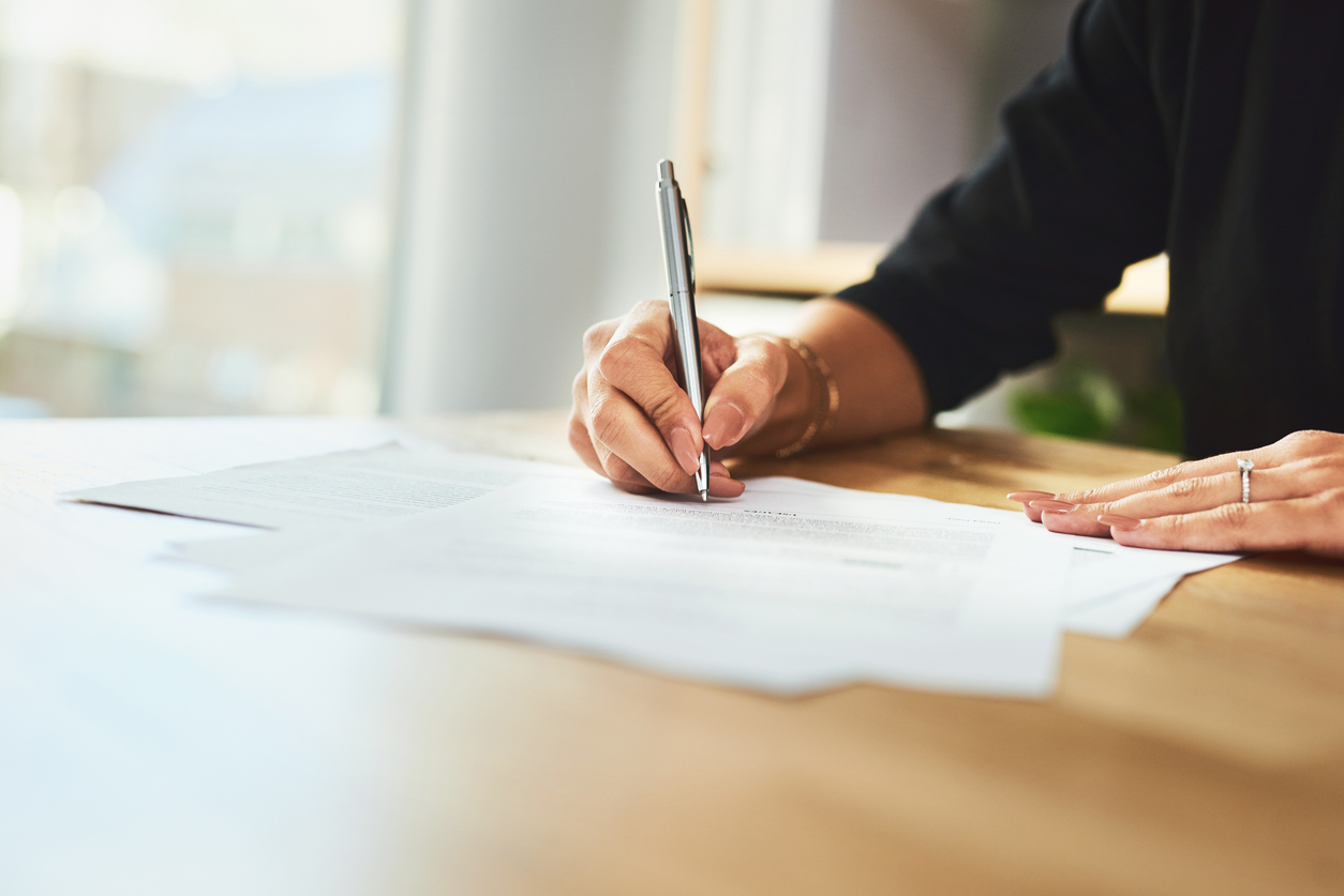 agent immobilier analyse dossier