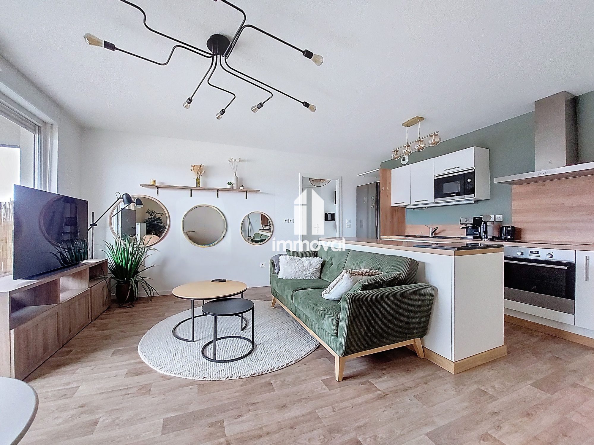 KOENIGSHOFFEN - 3P MEUBLE balcon parking cave - 60.83m²