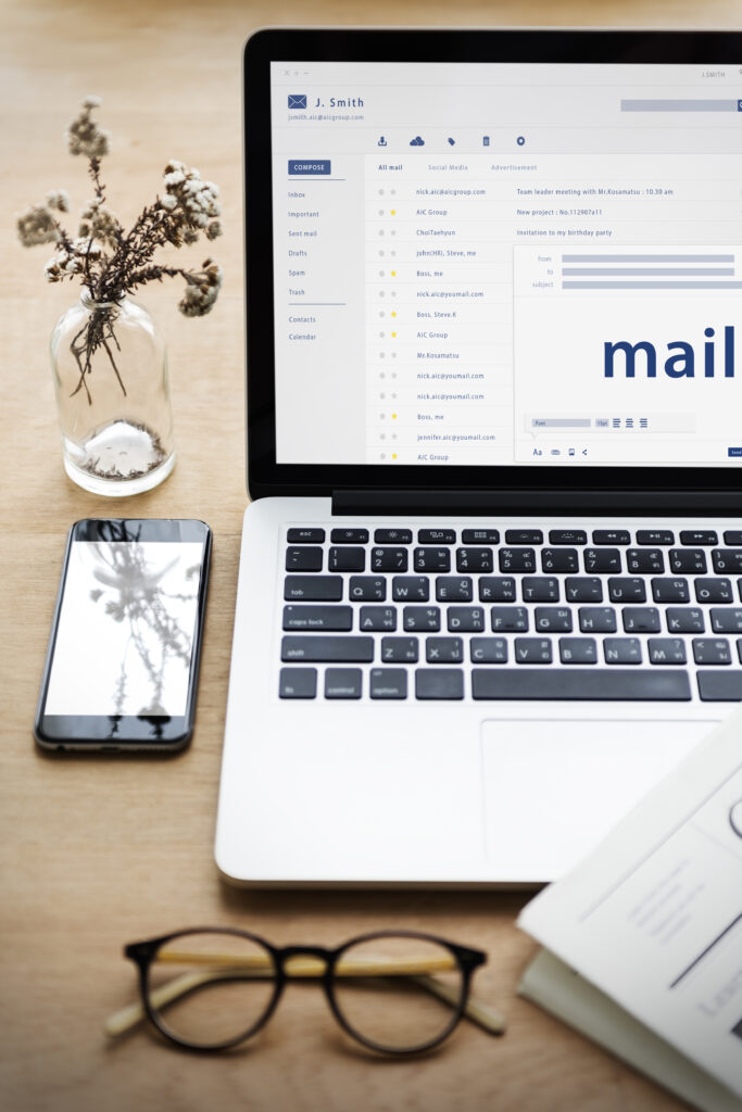 rédaction email immobilier communication client suivi dossier numérique