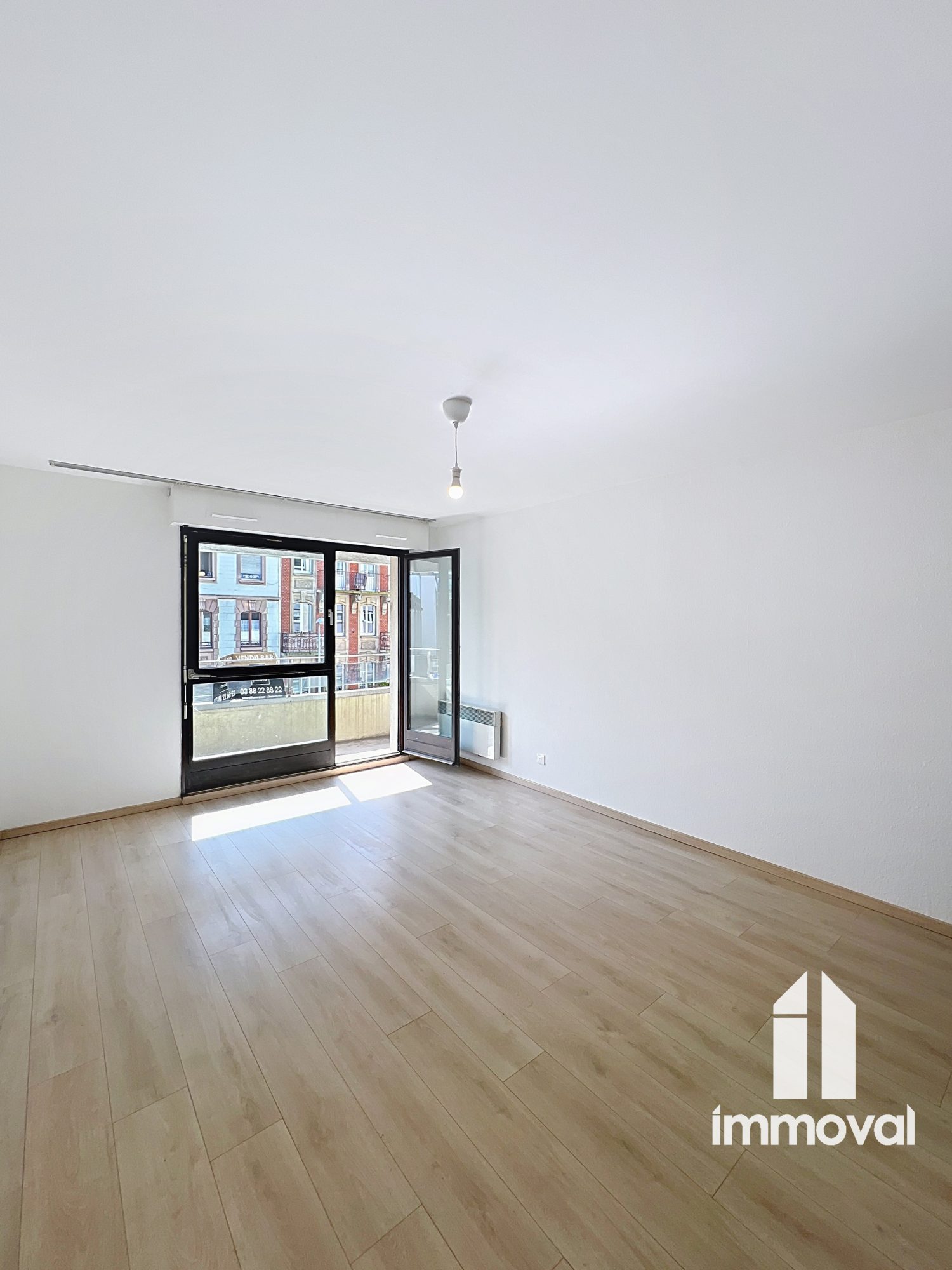 Musée d'art moderne-2 PIECES-46.15M2