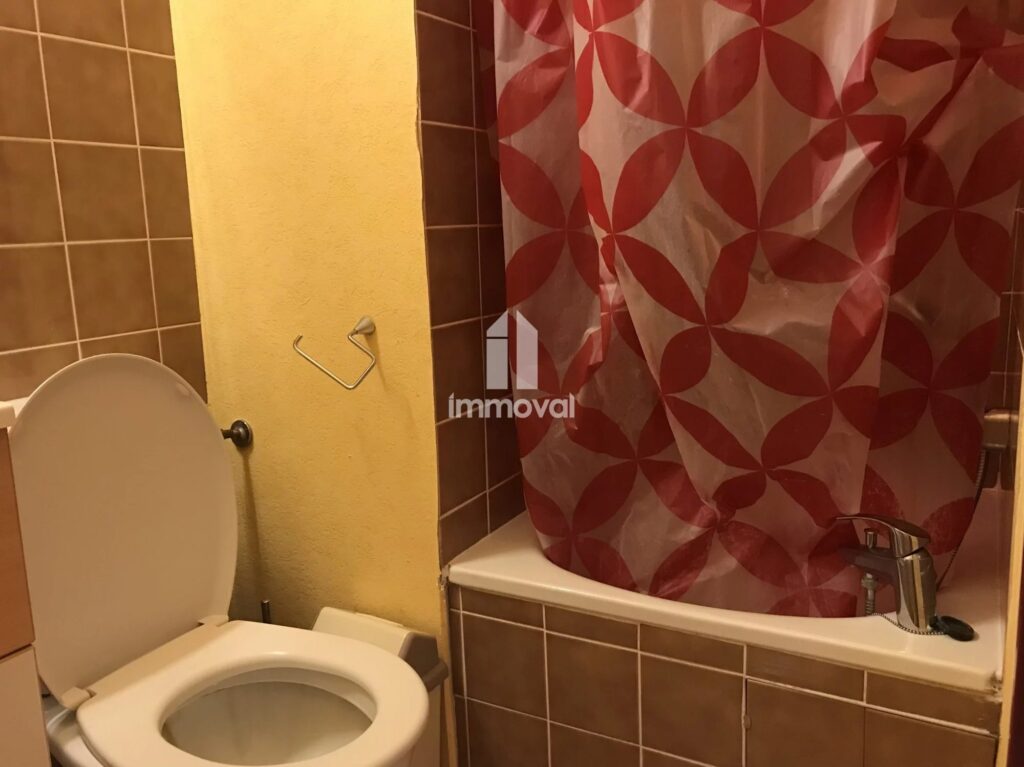 fd831ac4c111763c4c21563d5e2dd71e 33eb0bd86e 2000 original.jpg